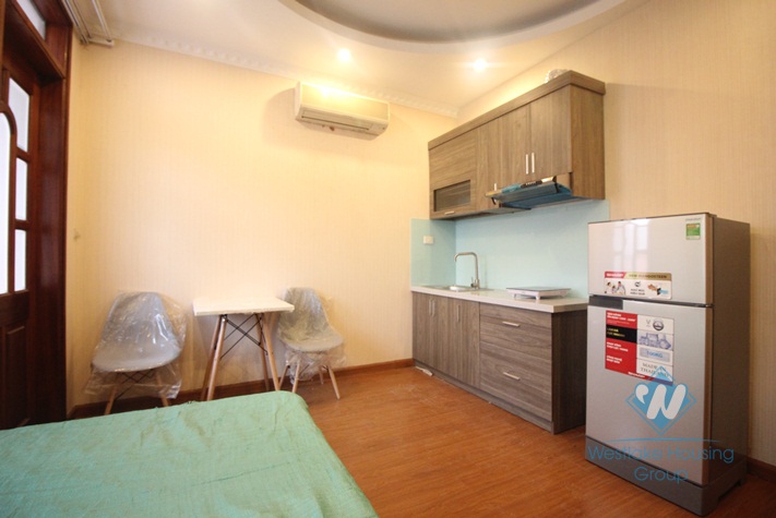 One bedroom apartment is available for rent in Tay Ho.